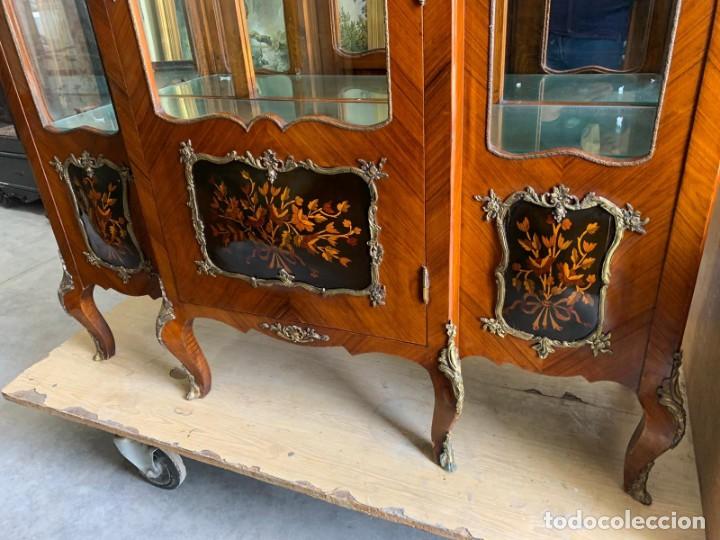 Antig&uuml;edades: Vitrina estilo franc&eacute;s - Foto 4