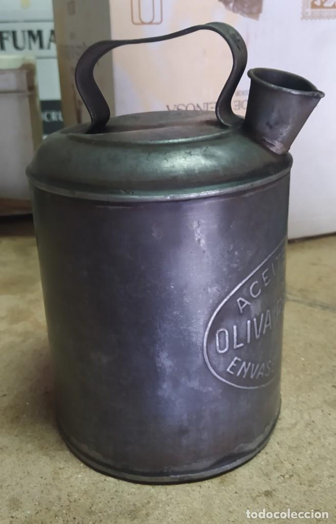 Antig&uuml;edades: ACEITERA O LATA PARA ACEITE - Foto 3
