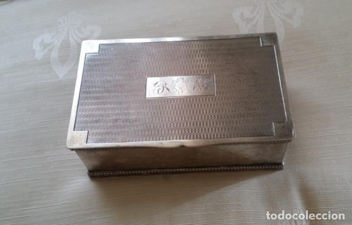 Antig&uuml;edades: Caja inglesa metal plateado - Foto 1