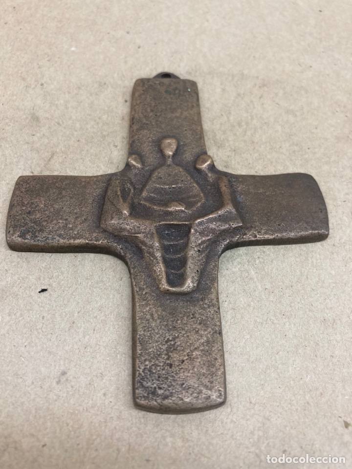 Antig&uuml;edades: Cruz de bronce - Foto 1
