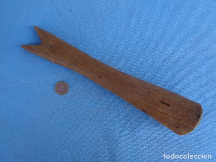 Antig&uuml;edades: ETNOGRAF&Iacute;A. ELEMENTO DE MADERA - Foto 7