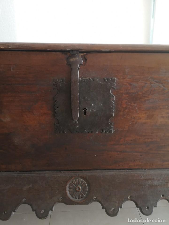 Antig&uuml;edades: Arca antigua - Foto 2
