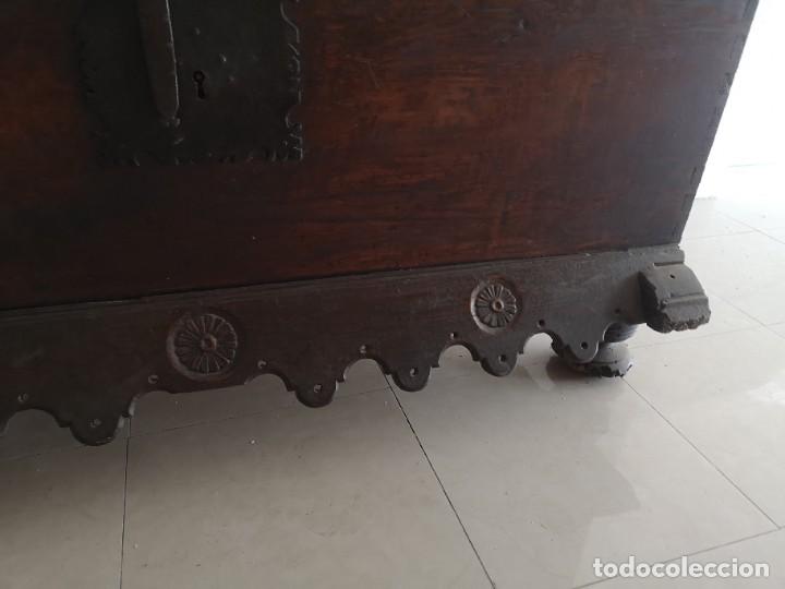 Antig&uuml;edades: Arca antigua - Foto 4