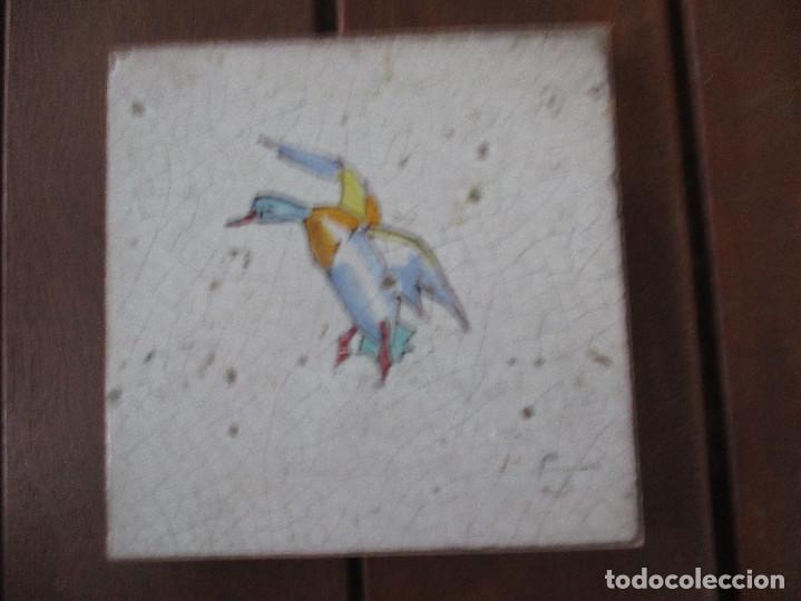 Antig&uuml;edades: Azulejo pintado a mano Montalvan - Foto 1