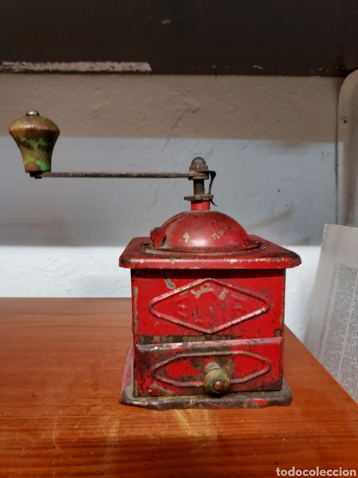 Antiques: Molinillo de caf&eacute; ELMA