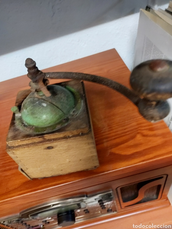 Antig&uuml;edades: Molinillo de madera ELMA - Foto 3