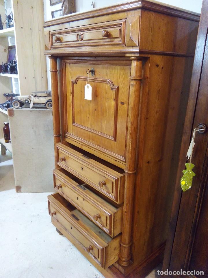 Antig&uuml;edades: ESCRITORIO ABATTANT, DE PINO TEA Y MARMOL - Foto 8