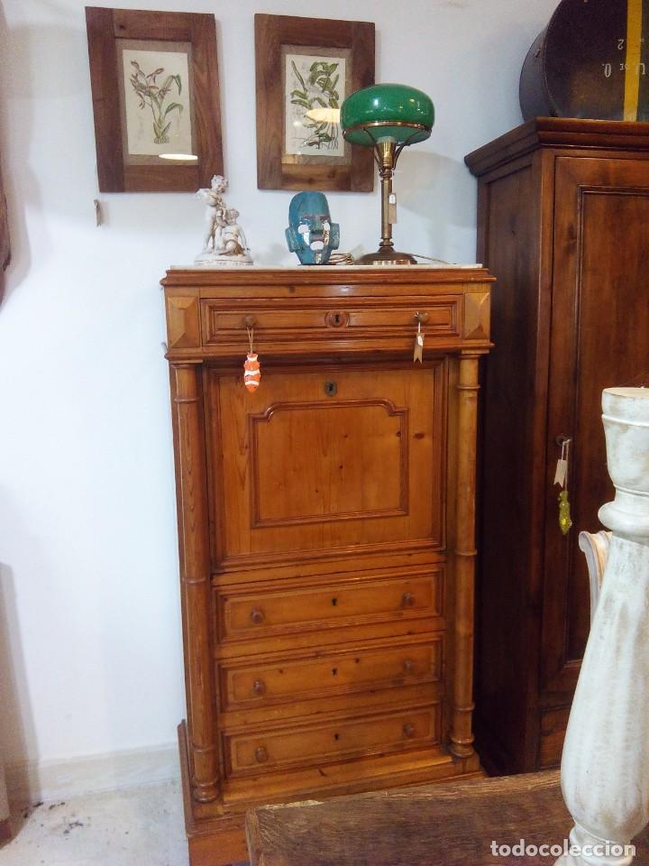 Antig&uuml;edades: ESCRITORIO ABATTANT, DE PINO TEA Y MARMOL - Foto 10