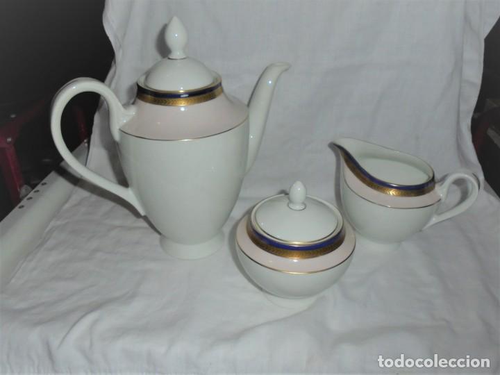 Antig&uuml;edades: CAFETERA,TETERA Y LECHERA PORCELANA BIDASOA - Foto 2