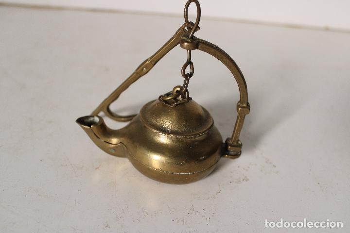 Antig&uuml;edades: Antiguo candil de bronce de colgar - Foto 1