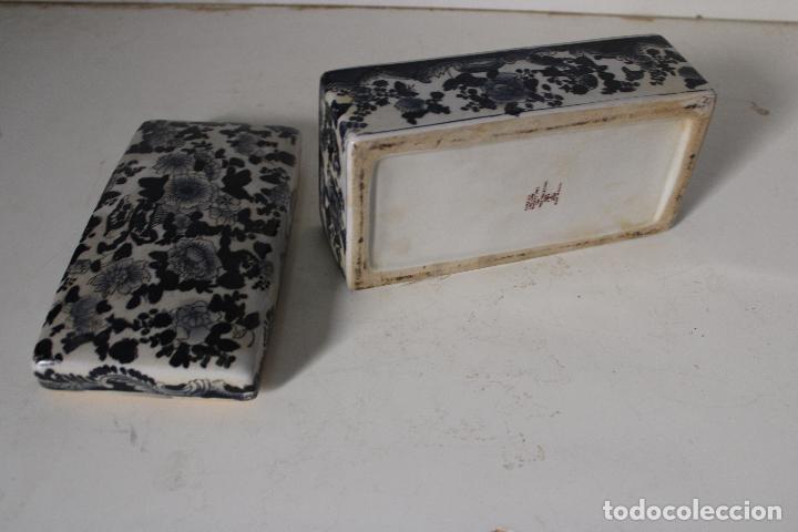 Antig&uuml;edades: caja de ceramica - Foto 3