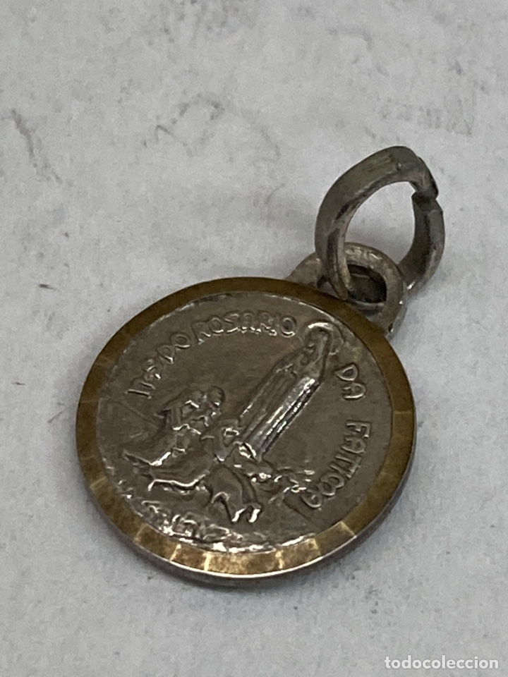 Antig&uuml;edades: Medalla de plata religiosa - Foto 1