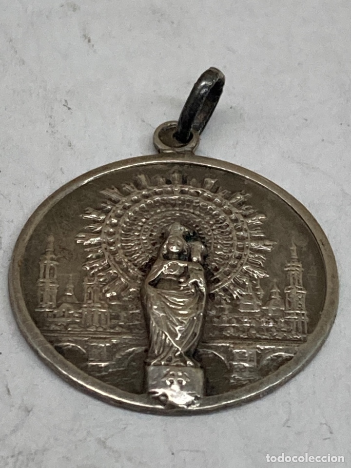 Antig&uuml;edades: Medalla de plata religiosa - Foto 1
