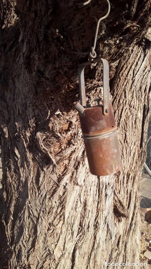 Antig&uuml;edades: Carburo antiguo de mineros - Foto 1
