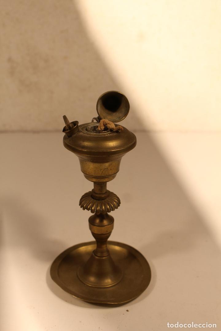 Antig&uuml;edades: lampara candil de bronce - Foto 2