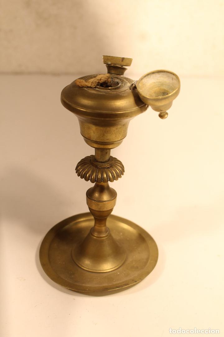 Antig&uuml;edades: lampara candil de bronce - Foto 1