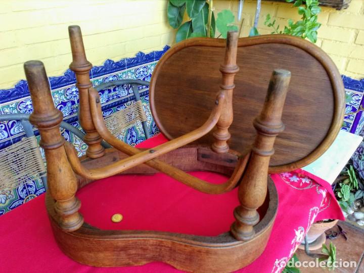 Antig&uuml;edades: Mesita mueble de bidet - Foto 8