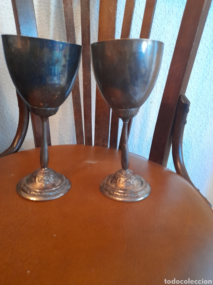Antig&uuml;edades: 2 antiguas copas forma de c&aacute;liz - Foto 1