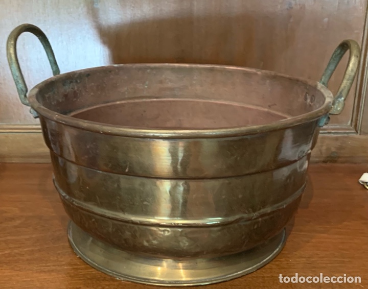 Antig&uuml;edades: Olla de cobre con asas - Foto 1
