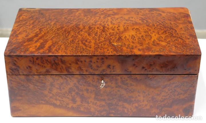 Antig&uuml;edades: ANTIGUA CAJA DE MADERA NOBLE - Foto 1