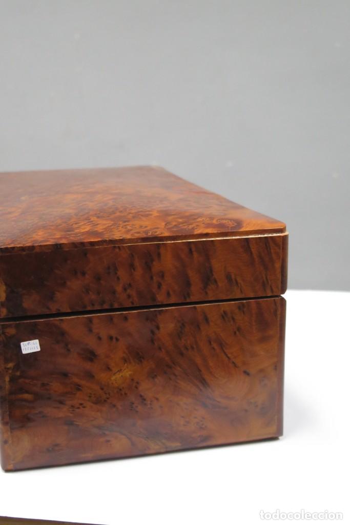 Antig&uuml;edades: ANTIGUA CAJA DE MADERA NOBLE - Foto 5