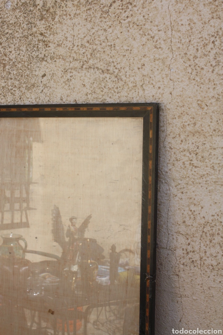 Antig&uuml;edades: Marco de madera con marqueter&iacute;a, con cristal. - Foto 2
