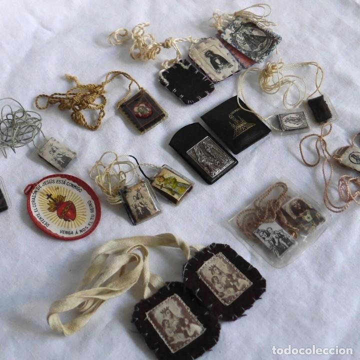 Antig&uuml;edades: Conjunto de escapularios - Foto 1