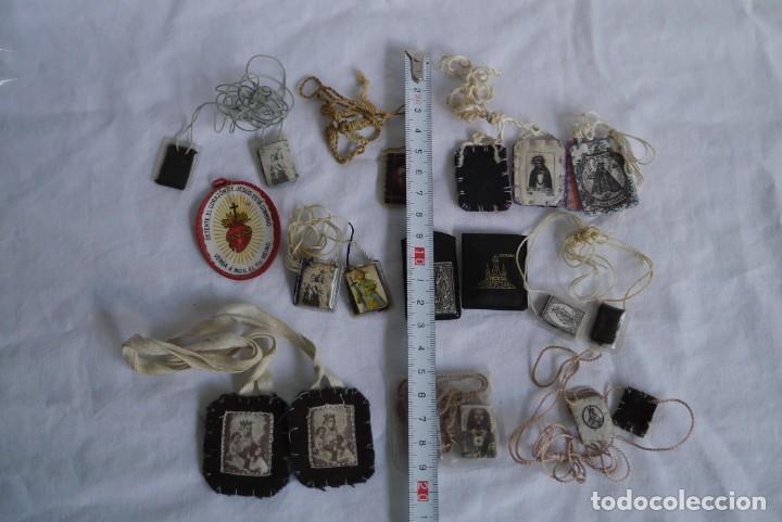 Antig&uuml;edades: Conjunto de escapularios - Foto 3