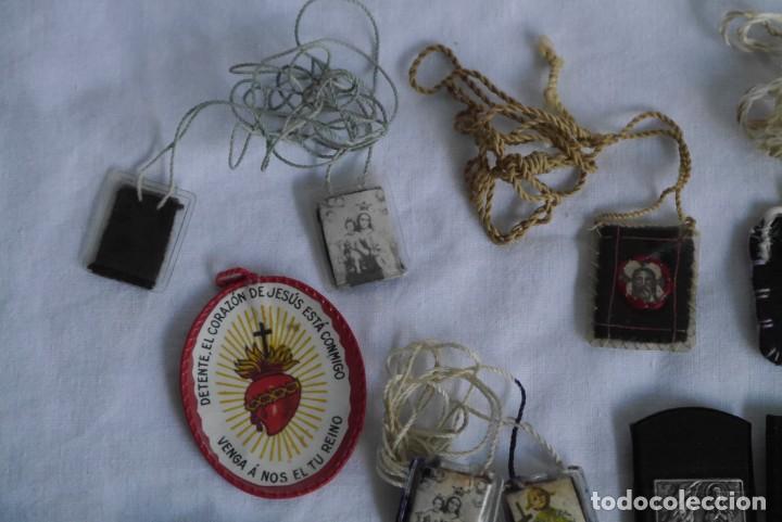 Antig&uuml;edades: Conjunto de escapularios - Foto 4