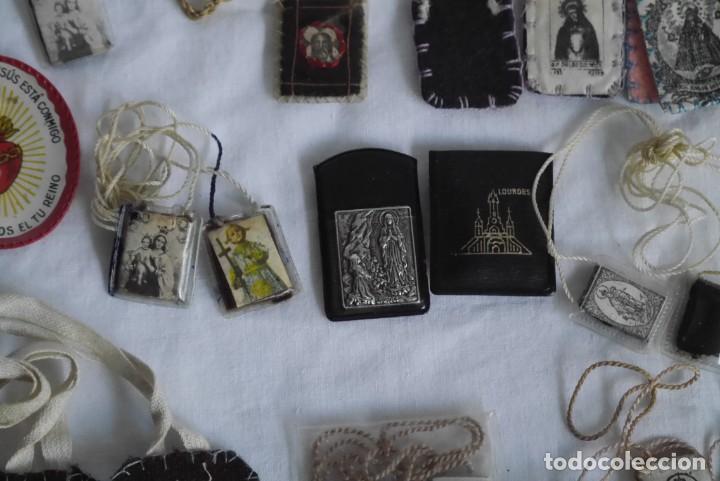 Antig&uuml;edades: Conjunto de escapularios - Foto 6