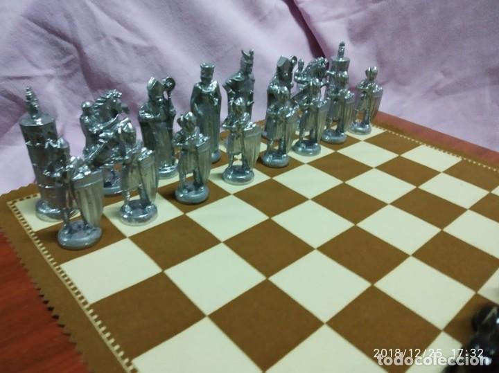 Antig&uuml;edades: AJEDREZ TEMATICO LUJO PERFECTO ESTADO - Foto 3