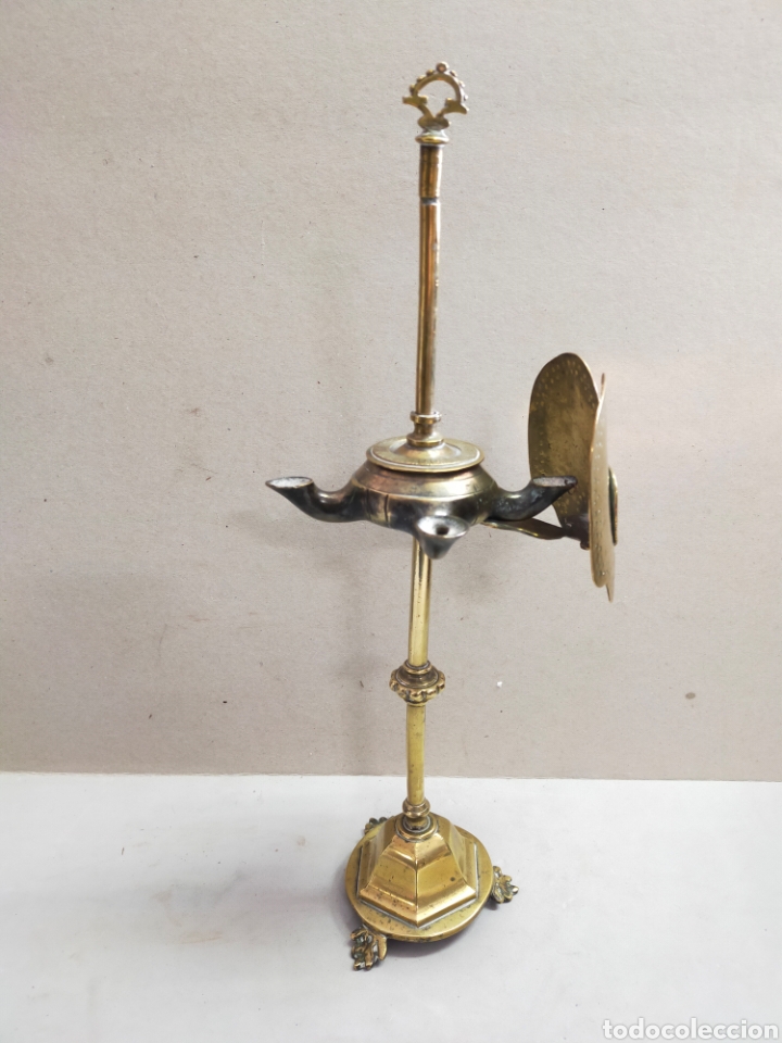 Antig&uuml;edades: LAMPARILLA CANDIL EN BRONCE. 41 CM. - Foto 4