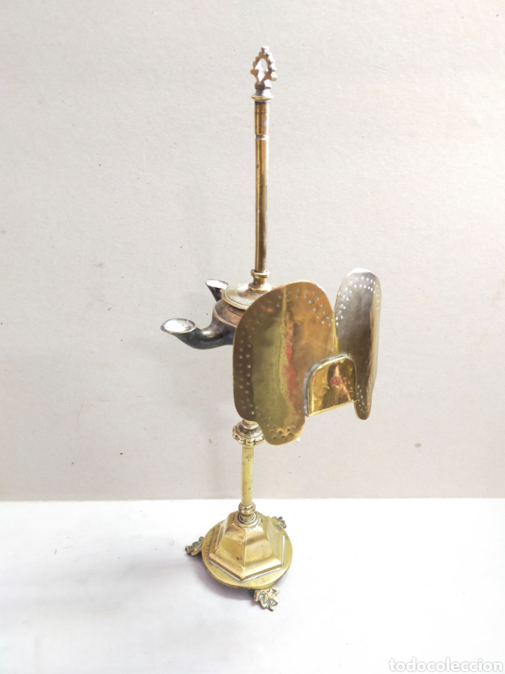 Antig&uuml;edades: LAMPARILLA CANDIL EN BRONCE. 41 CM. - Foto 5