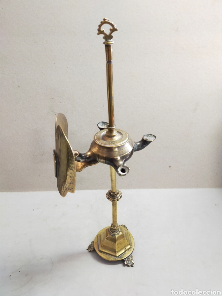 Antig&uuml;edades: LAMPARILLA CANDIL EN BRONCE. 41 CM. - Foto 7