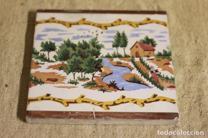 Antig&uuml;edades: azulejo - Foto 1