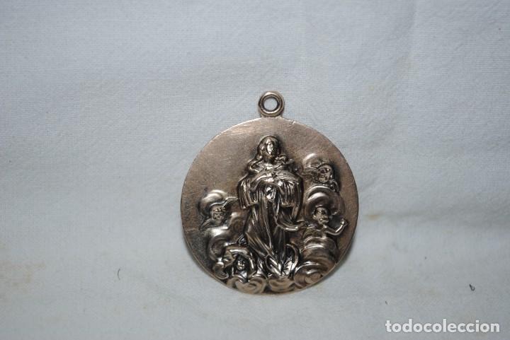 Antig&uuml;edades: ESPLENDIDA MEDALLA DE LA VIRGEN INMACULADA . - Foto 1
