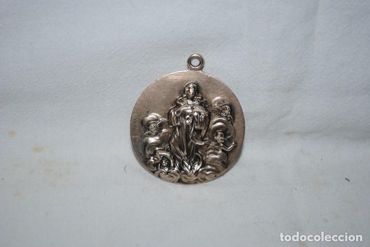 Antig&uuml;edades: ESPLENDIDA MEDALLA DE LA VIRGEN INMACULADA . - Foto 2