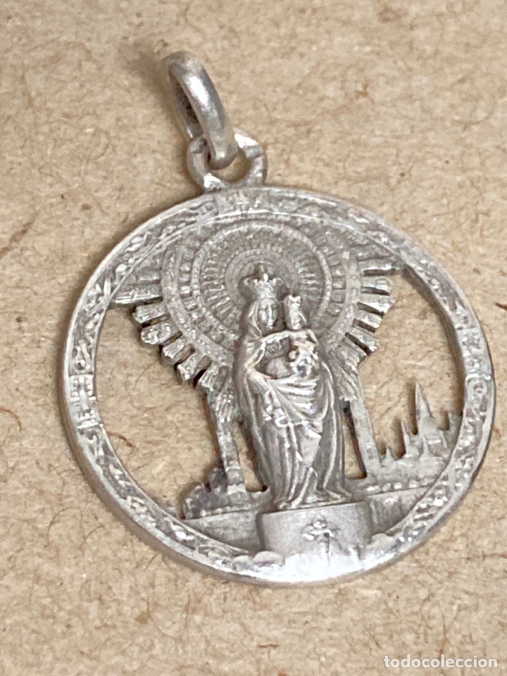 Antig&uuml;edades: Medalla de plata - Foto 1