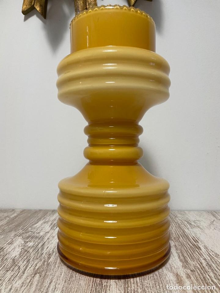 Antig&uuml;edades: JARRON FLORERO OPALINA AMARILLO AMBAR VINTAGE - Foto 3
