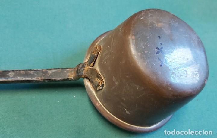Antig&uuml;edades: Cazo de hierro y lat&oacute;n, 38 cm - Foto 5