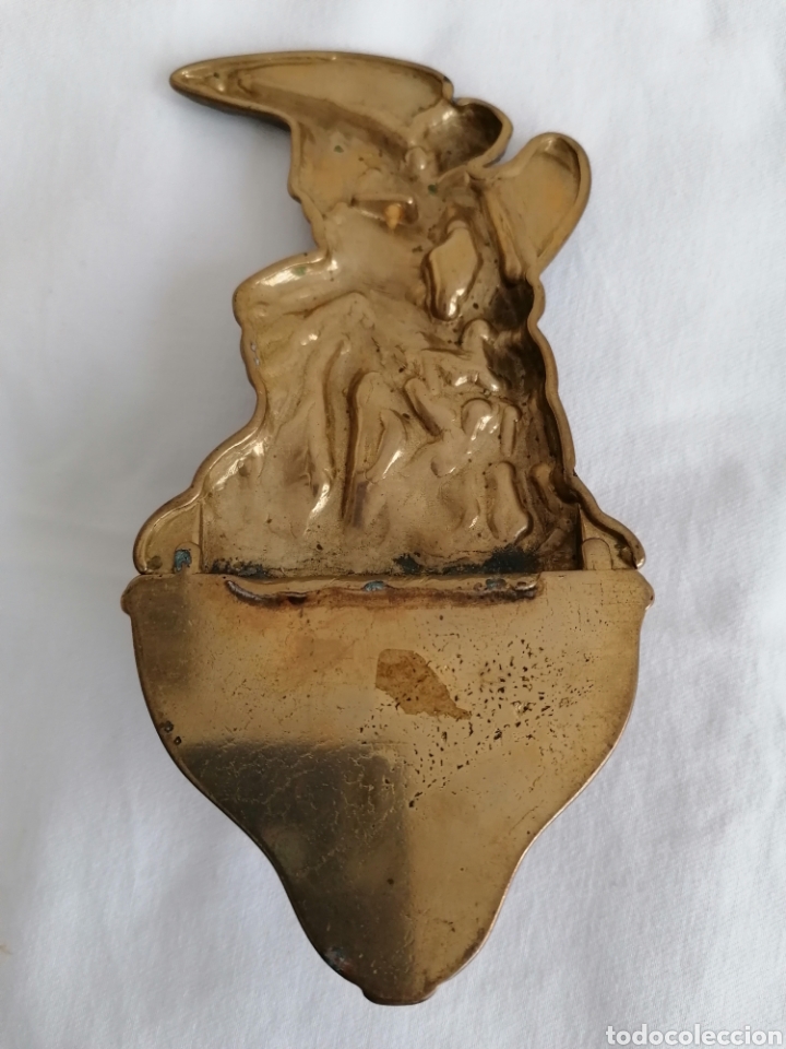 Antig&uuml;edades: Antigua Benditera Bronce San Gabriel. - Foto 5