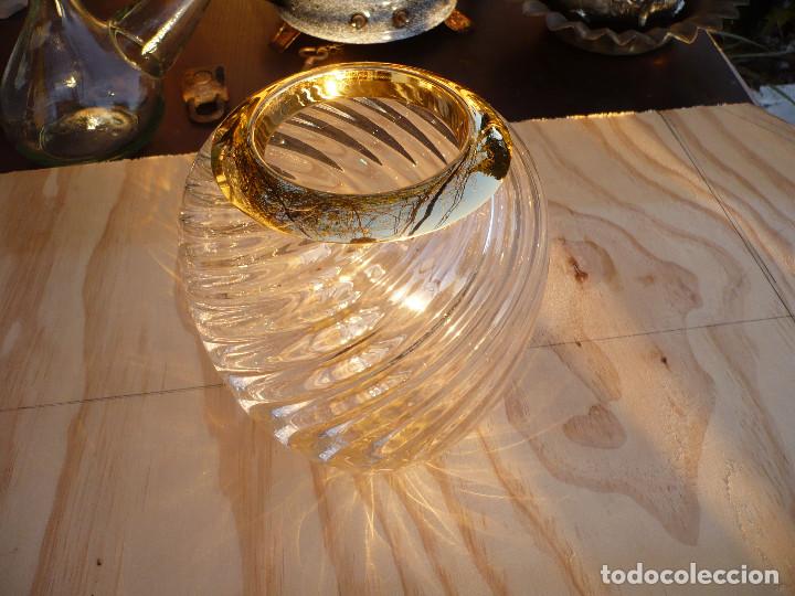 Antig&uuml;edades: Jarr&oacute;n de cristal ondulado - Foto 2