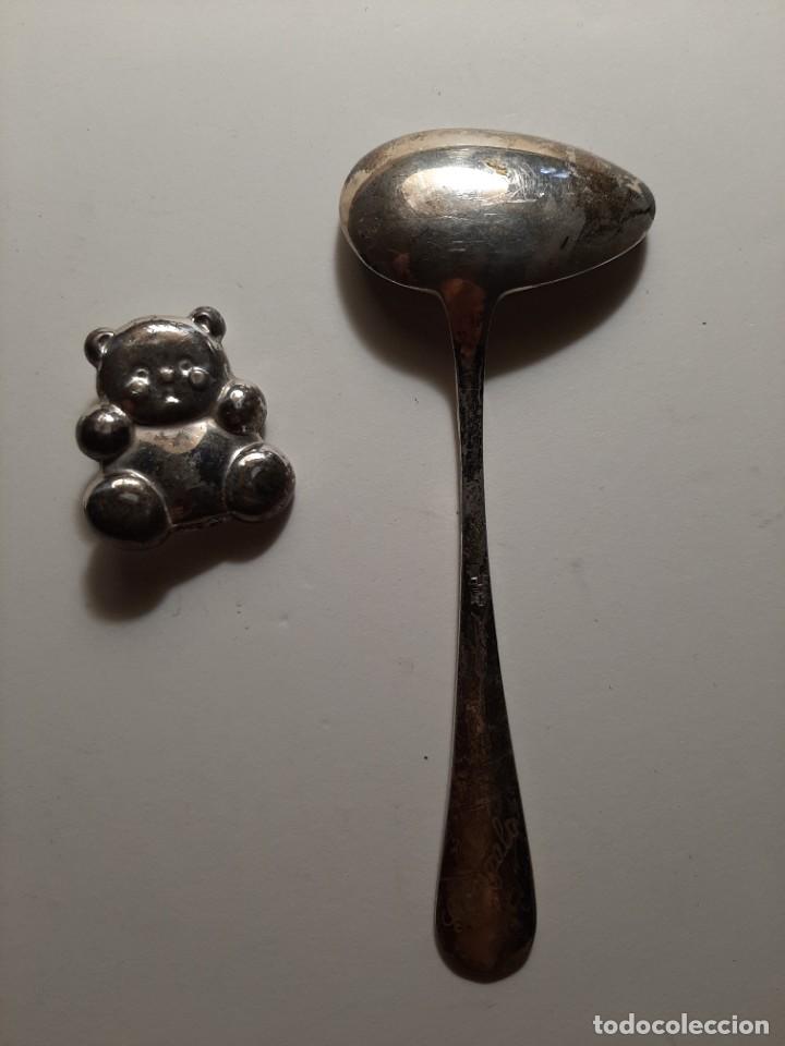 Antig&uuml;edades: Cuchara + pin beb&eacute; de plata 925 - Foto 1