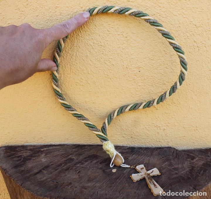 Antig&uuml;edades: Cord&oacute;n de comuni&oacute;n, cruz pectoral - Foto 3