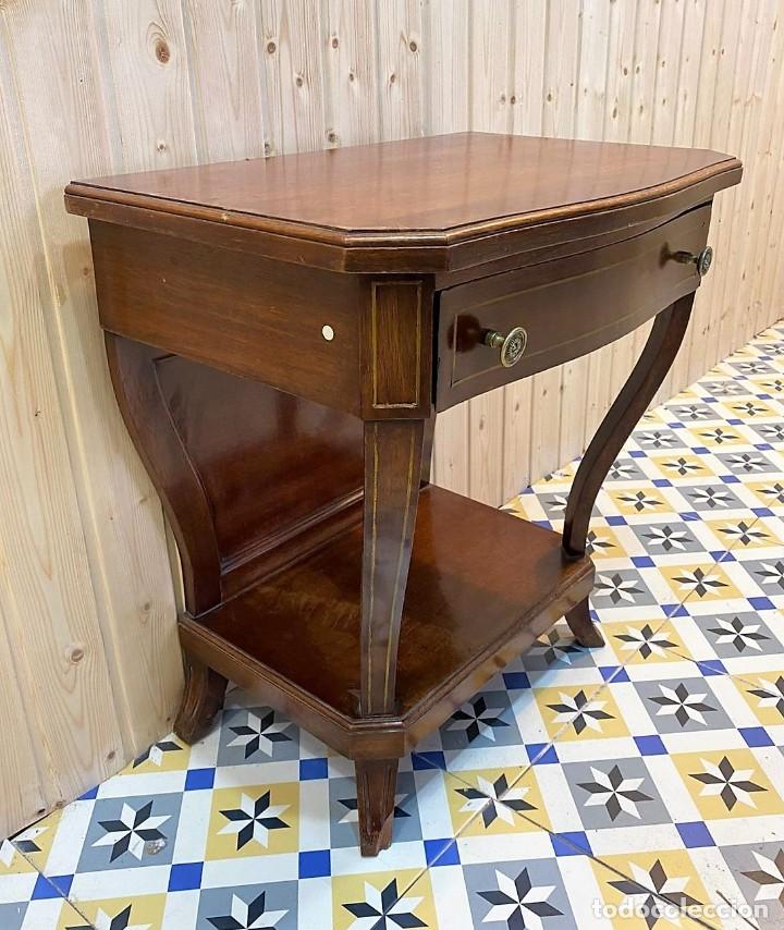 Antig&uuml;edades: MESA AUXILIAR MARQUETERIA LATON - Foto 3