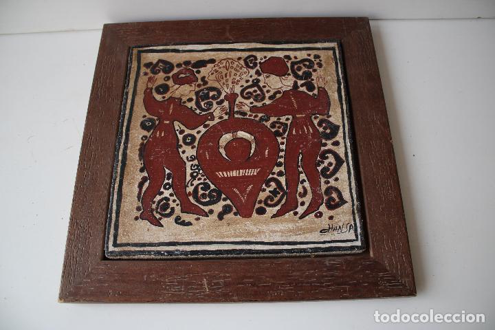 Antig&uuml;edades: azulejo pintado y firmado - Foto 3