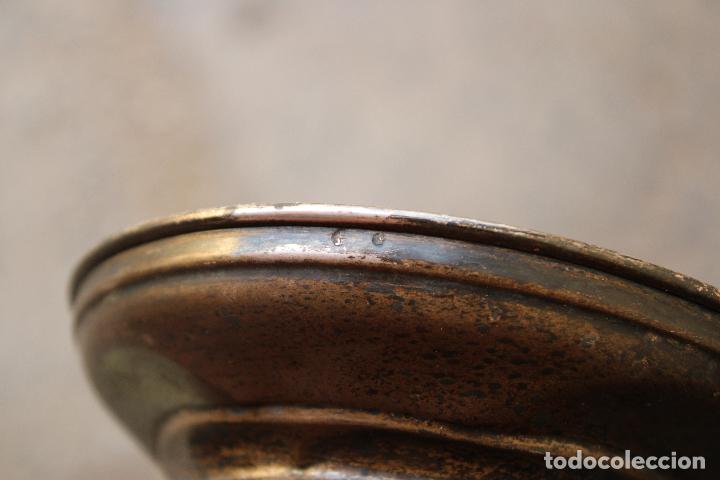 Antig&uuml;edades: frutero centro de mesa de cristal con pie en plata de de ley - Foto 3