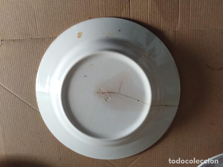 Antig&uuml;edades: plato redondo ceramica - Foto 2