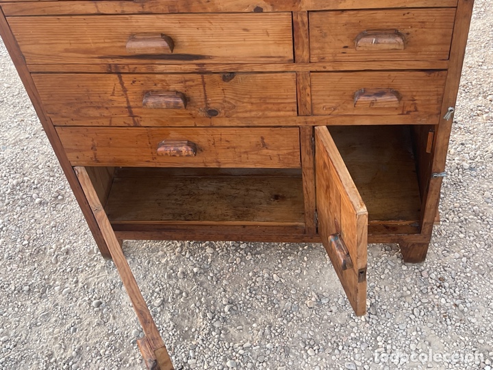Antig&uuml;edades: Antiguo mueble de madera de estilo industrial - Foto 6