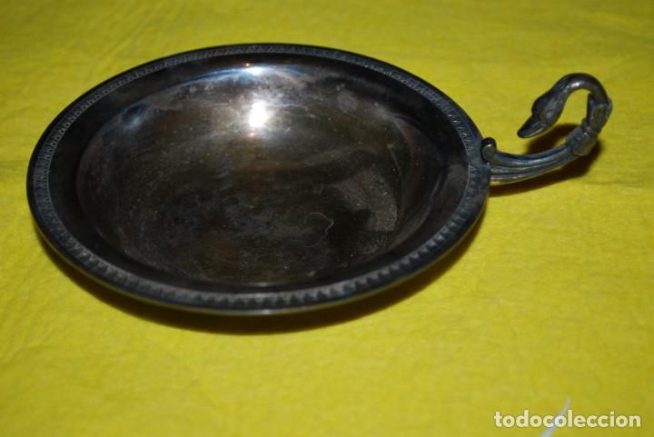 Antig&uuml;edades: Cernicero o plato de plata Impecable y antiguo . - Foto 3